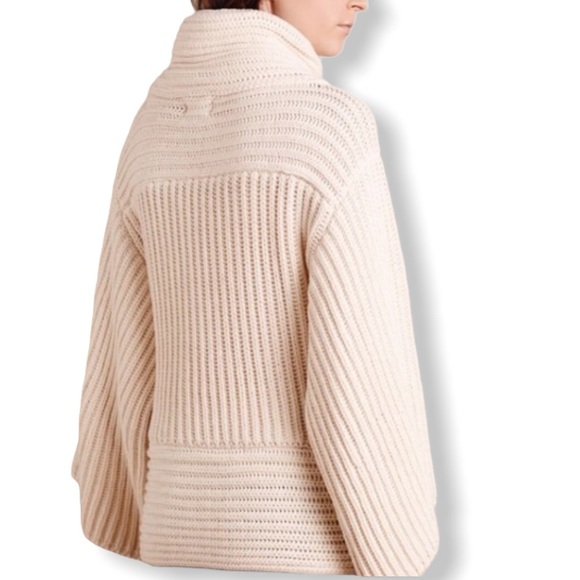 Atelier Camille Oversized Knit Sweater - Picture 13 of 13